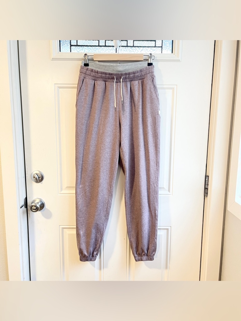 Vuori halo warm up jogger